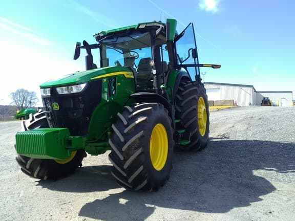 Image of John Deere 7R 270 Primary image