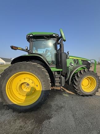 Image of John Deere 7R 270 equipment image 2