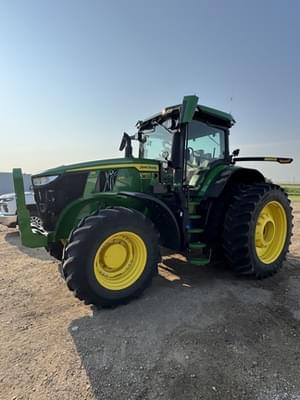 2024 John Deere 7R 270 Image
