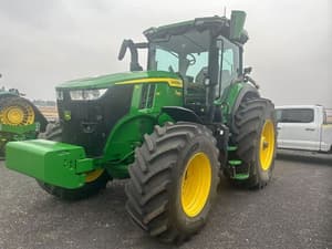 2024 John Deere 7R 310 Image
