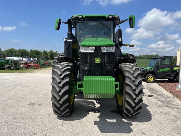 Image of John Deere 7R 310 equipment image 4