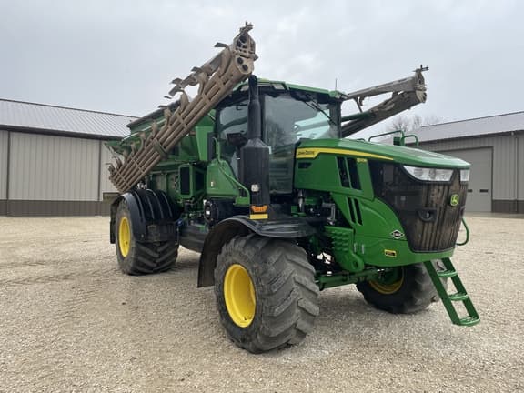 Image of John Deere 800R equipment image 3