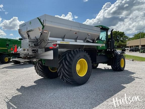 Image of John Deere 800R equipment image 3