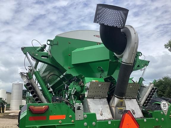 Image of John Deere 800R equipment image 3