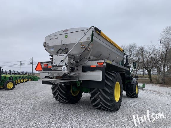 Image of John Deere 800R equipment image 3