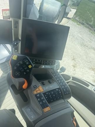 Image of John Deere 800R equipment image 4