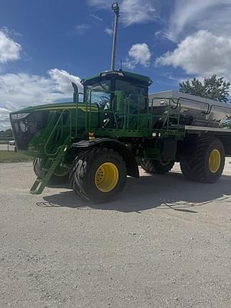 Image of John Deere 800R equipment image 1
