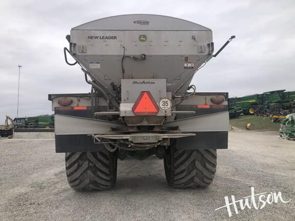 Image of John Deere 800R equipment image 3
