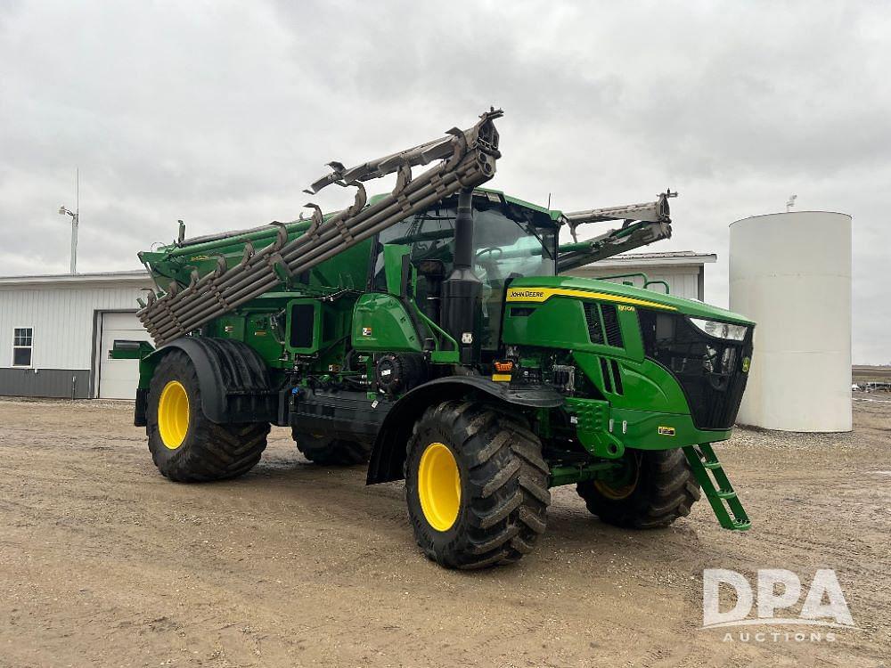 Image of John Deere 800R Primary image