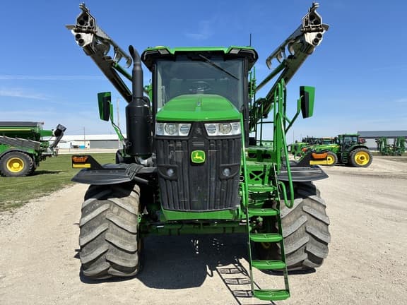 Image of John Deere 800R equipment image 2