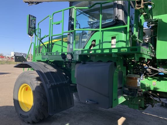 Image of John Deere 800R equipment image 3