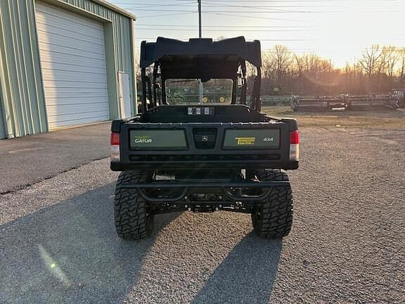 Image of John Deere XUV 825M S4 equipment image 3