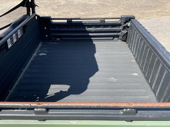 Image of John Deere XUV 825M S4 equipment image 4