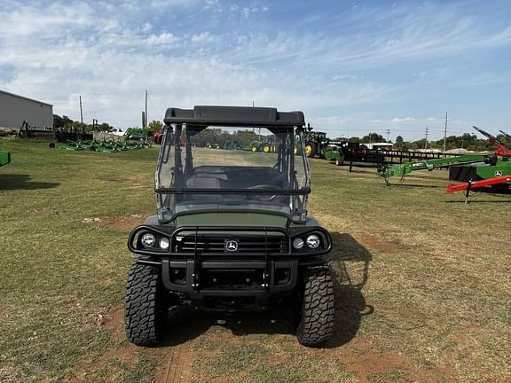 Image of John Deere XUV 825M S4 equipment image 2