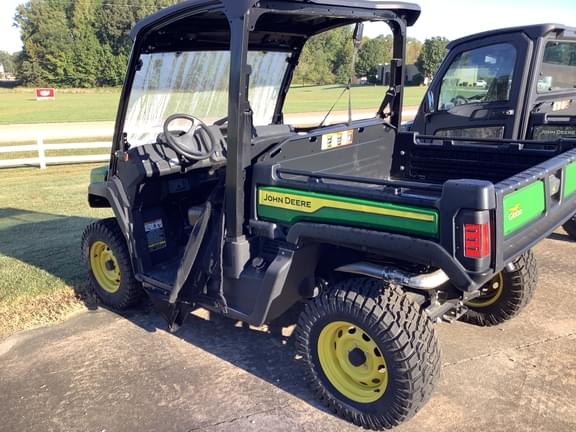 Image of John Deere Gator XUV 835E equipment image 4