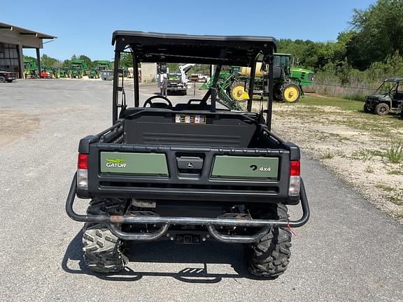 Image of John Deere XUV 835M equipment image 2