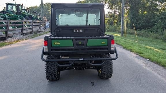 Image of John Deere XUV 835M equipment image 4