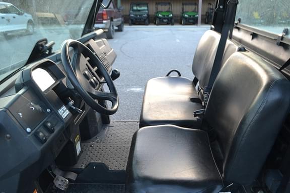 Image of John Deere XUV 835M equipment image 4