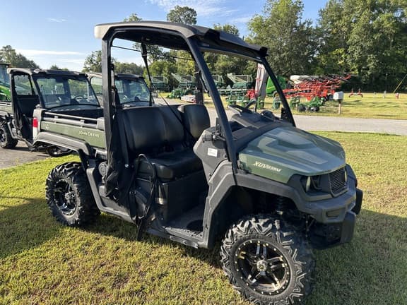 Image of John Deere XUV 835M equipment image 1