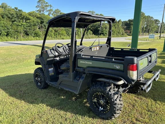 Image of John Deere XUV 835M equipment image 4