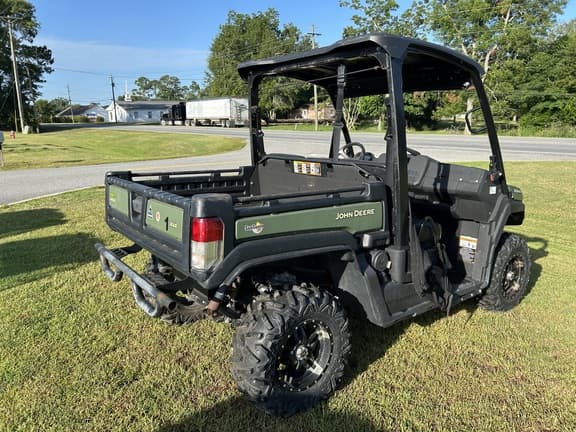 Image of John Deere XUV 835M equipment image 2