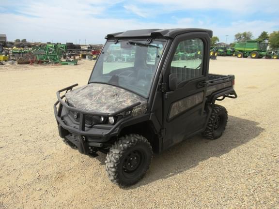 Image of John Deere XUV 835M equipment image 3