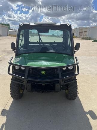 Image of John Deere XUV 835M equipment image 3