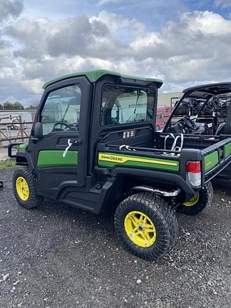 Image of John Deere XUV 835R Primary image