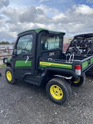 2024 John Deere XUV 835R Image