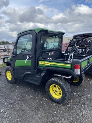 Main image John Deere XUV 835R