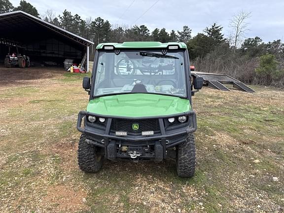 Image of John Deere XUV 835R equipment image 2