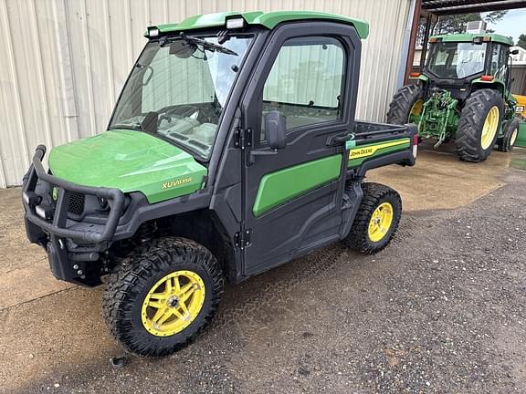 Image of John Deere XUV 835R equipment image 1