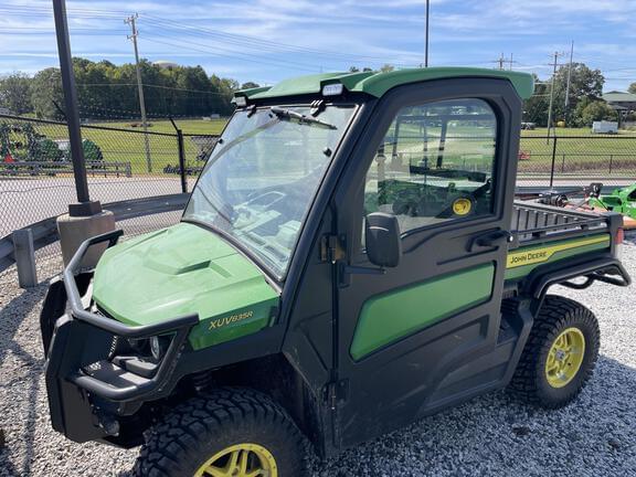 Image of John Deere XUV 835R Primary image