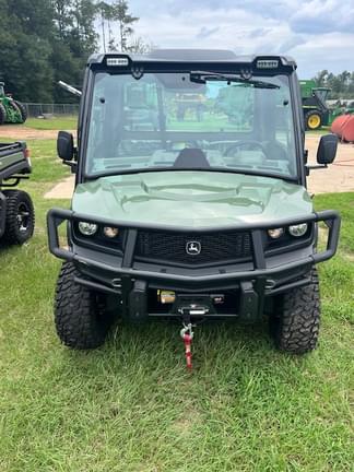 Image of John Deere XUV 835R equipment image 2