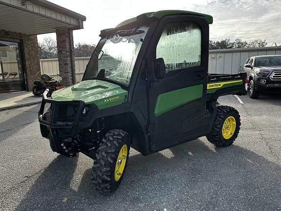 Image of John Deere XUV 835R equipment image 2