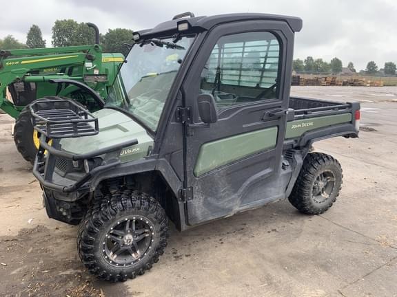 Image of John Deere XUV 835R Image 0