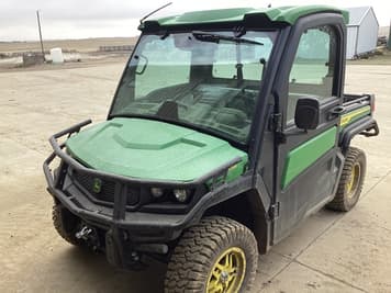 Main image John Deere XUV 835R