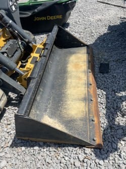 2024 John Deere Bucket Equipment Image0