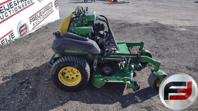 Image of John Deere 850 equipment image 3
