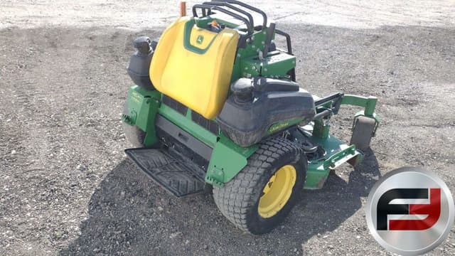 Image of John Deere 850 equipment image 4