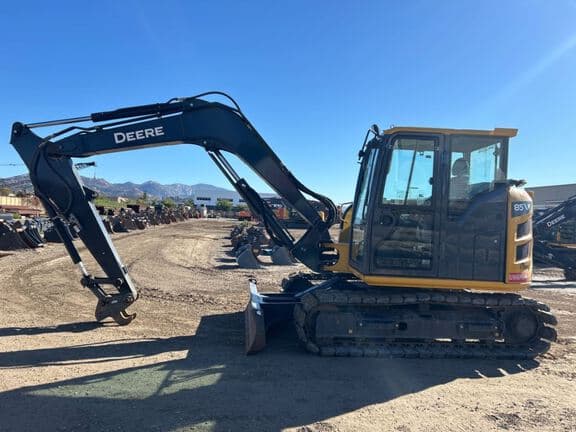 Image of John Deere 85P equipment image 1