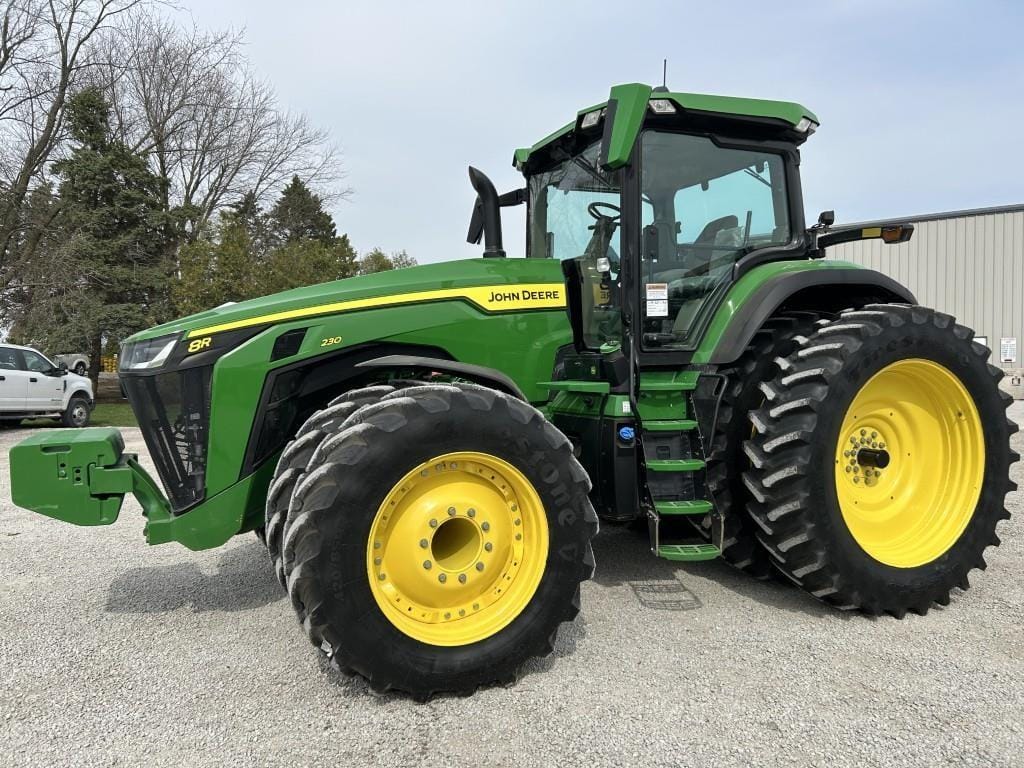2024 John Deere 8R 230 Equipment Image0