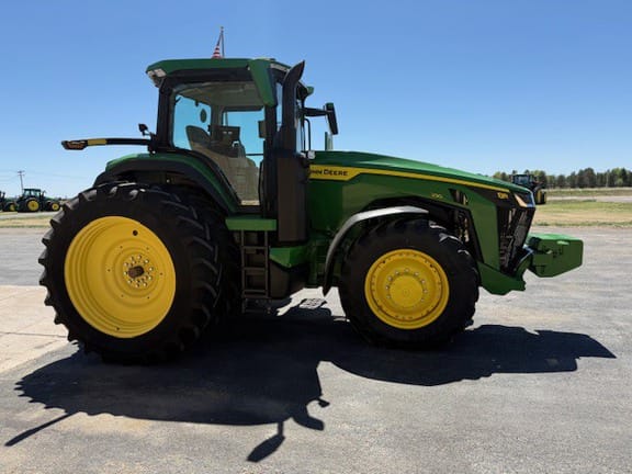 2024 John Deere 8R 230 Equipment Image0