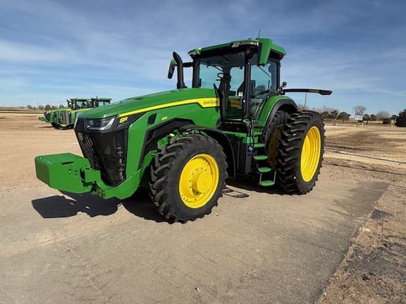 Image of John Deere 8R 230 Primary image