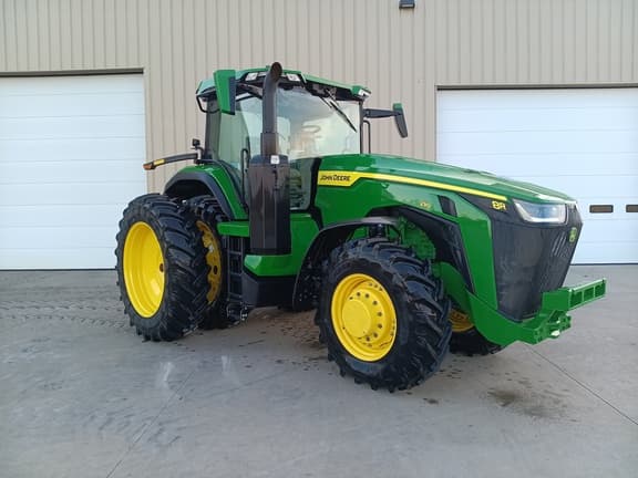 Image of John Deere 8R 230 Primary image