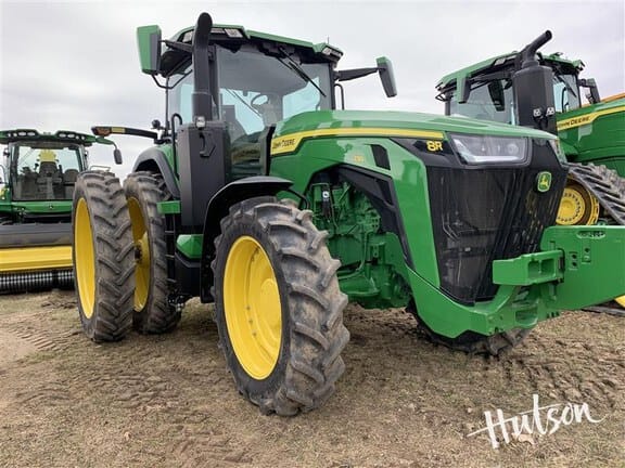 2024 John Deere 8R 230 Equipment Image0