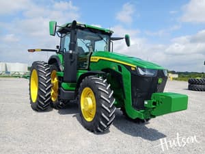 2024 John Deere 8R 230 Image