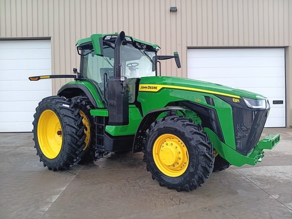 Main image John Deere 8R 230