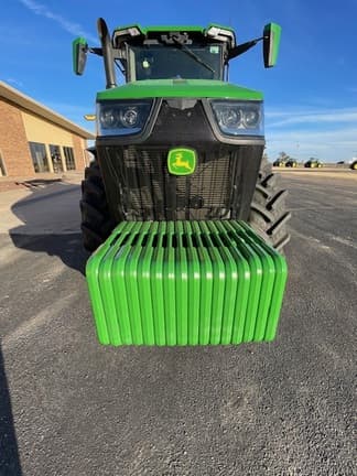 Image of John Deere 8R 230 equipment image 1