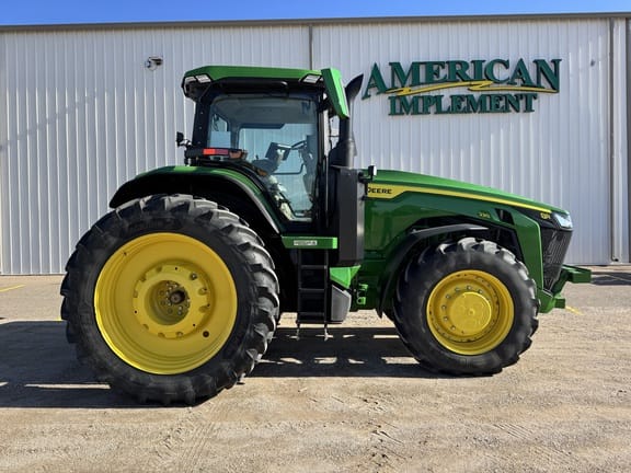 2024 John Deere 8R 230 Equipment Image0